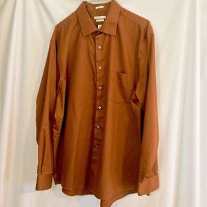 Van Heusen Rust Colored Lux Sateen Button-Up Dress Shirt 17 1/2. 34/35 Reg Fit